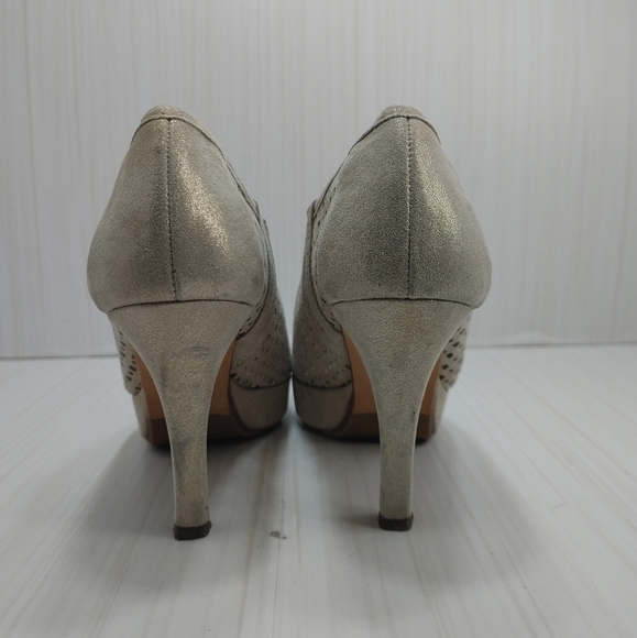 Paul Green Passion Bootie Lazer Cut Perforated Peep Toe Platform Ankle Shootie - Picture 5 of 10